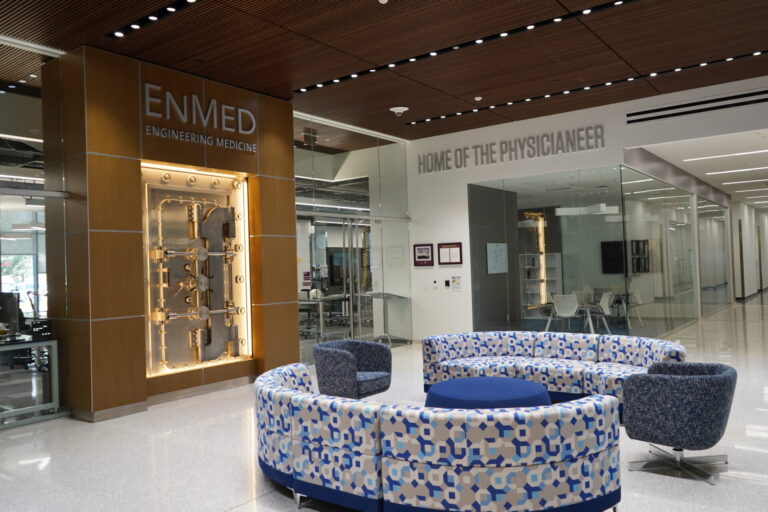 Modern lobby at the first floor of EnMed Tower
